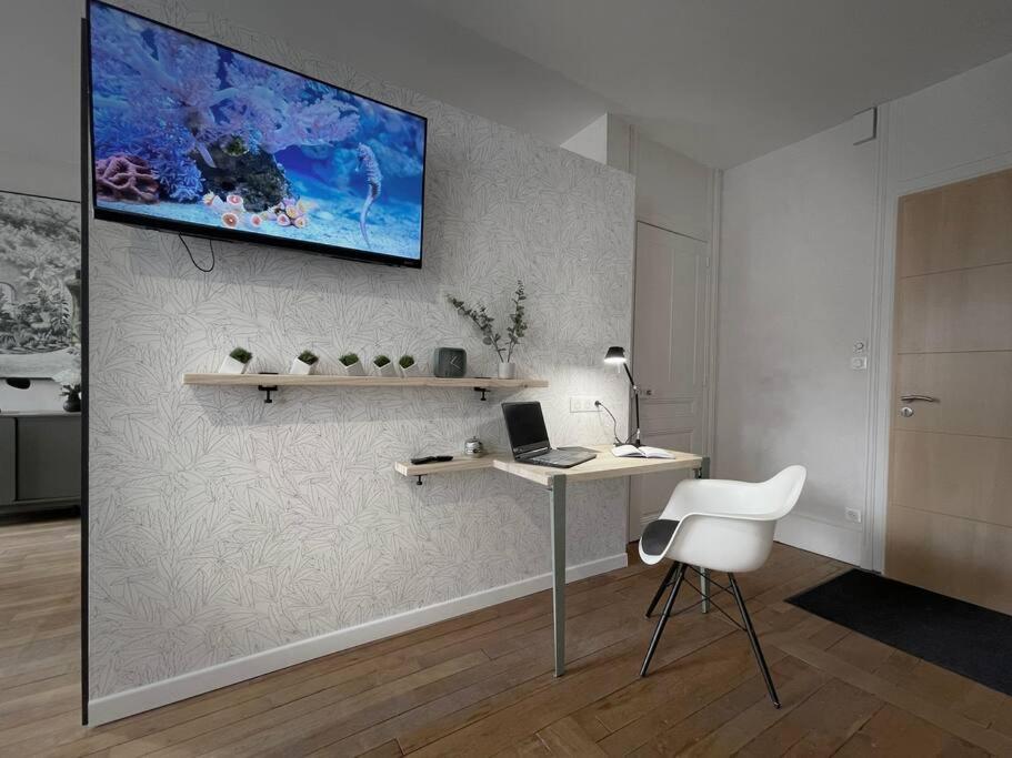 Grand Studio Confortable Situe En Centre Ville Жерарме Екстер'єр фото